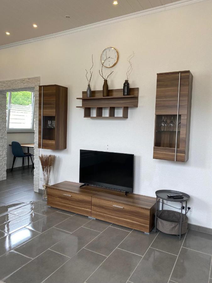Ferienwohnung 1 Schweizer ไกซิงเกน ภายนอก รูปภาพ
